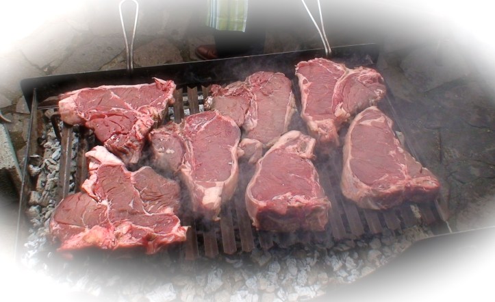 le buone costate di manzo della natural valley ( valtolla)