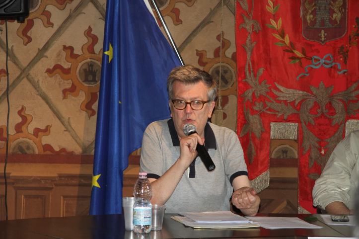 Giorgio Petracco, autore di un saggio sulla rivista 